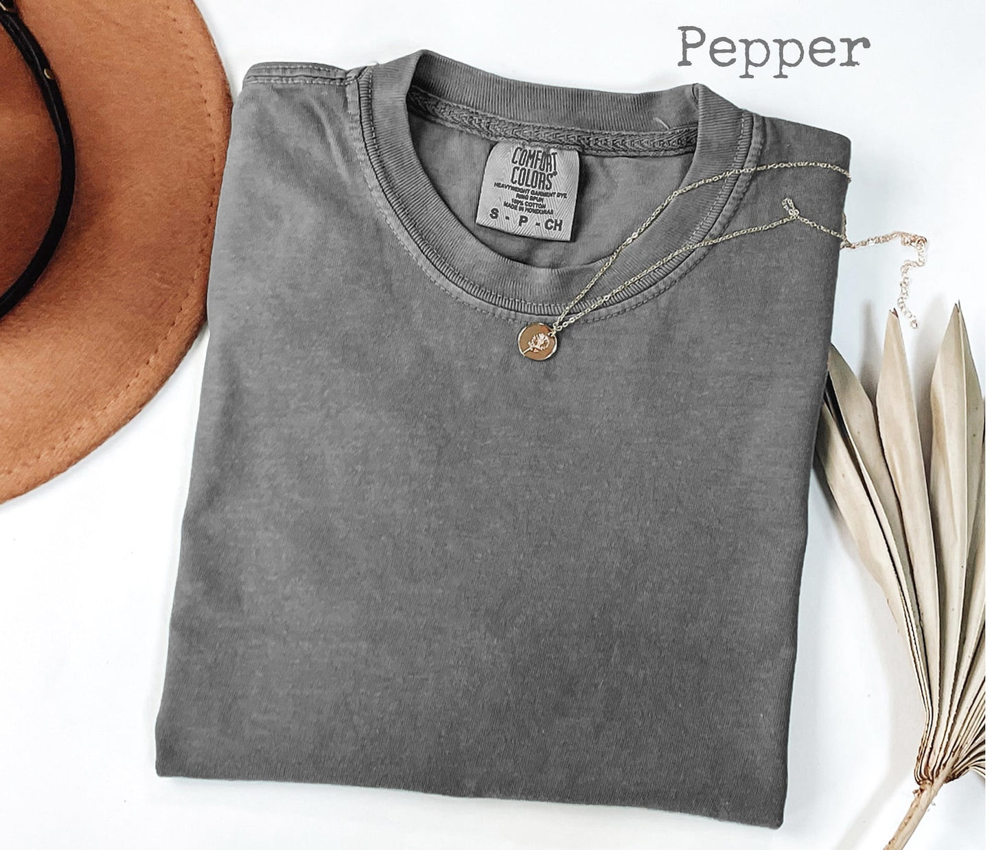 Xmas Bow-Comfort Color Tee