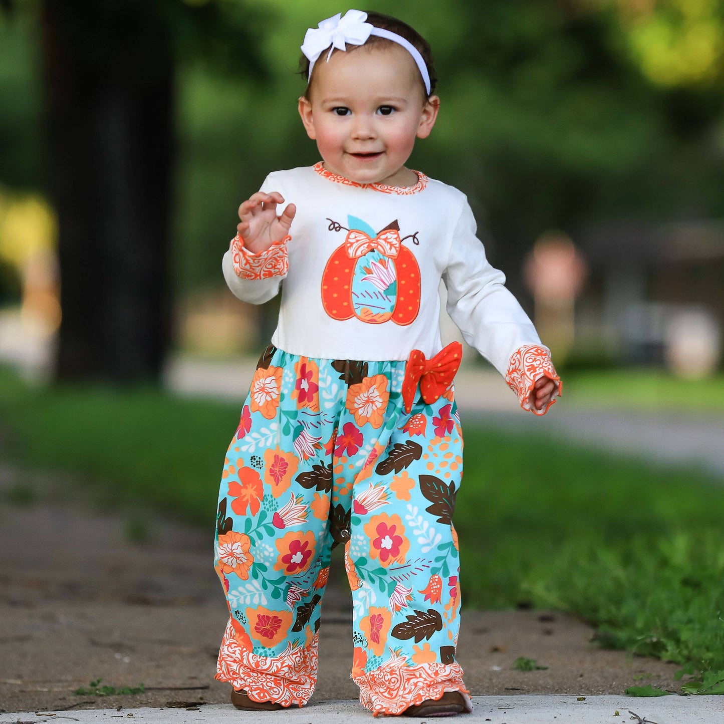 AnnLoren Baby Girls fall Orange Pumpkin Romper