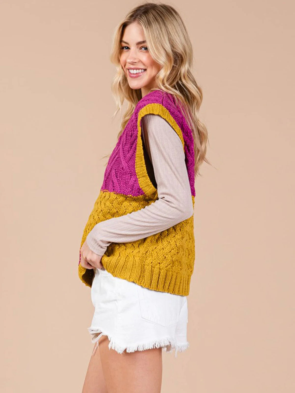 SLEEVELESS COLORBLOCK KNIT VEST