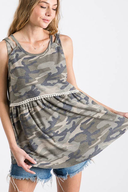 CAMO PRINT TOP
